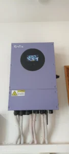 Knox 6kw Hybrid inverter [wp series]-10 months Used